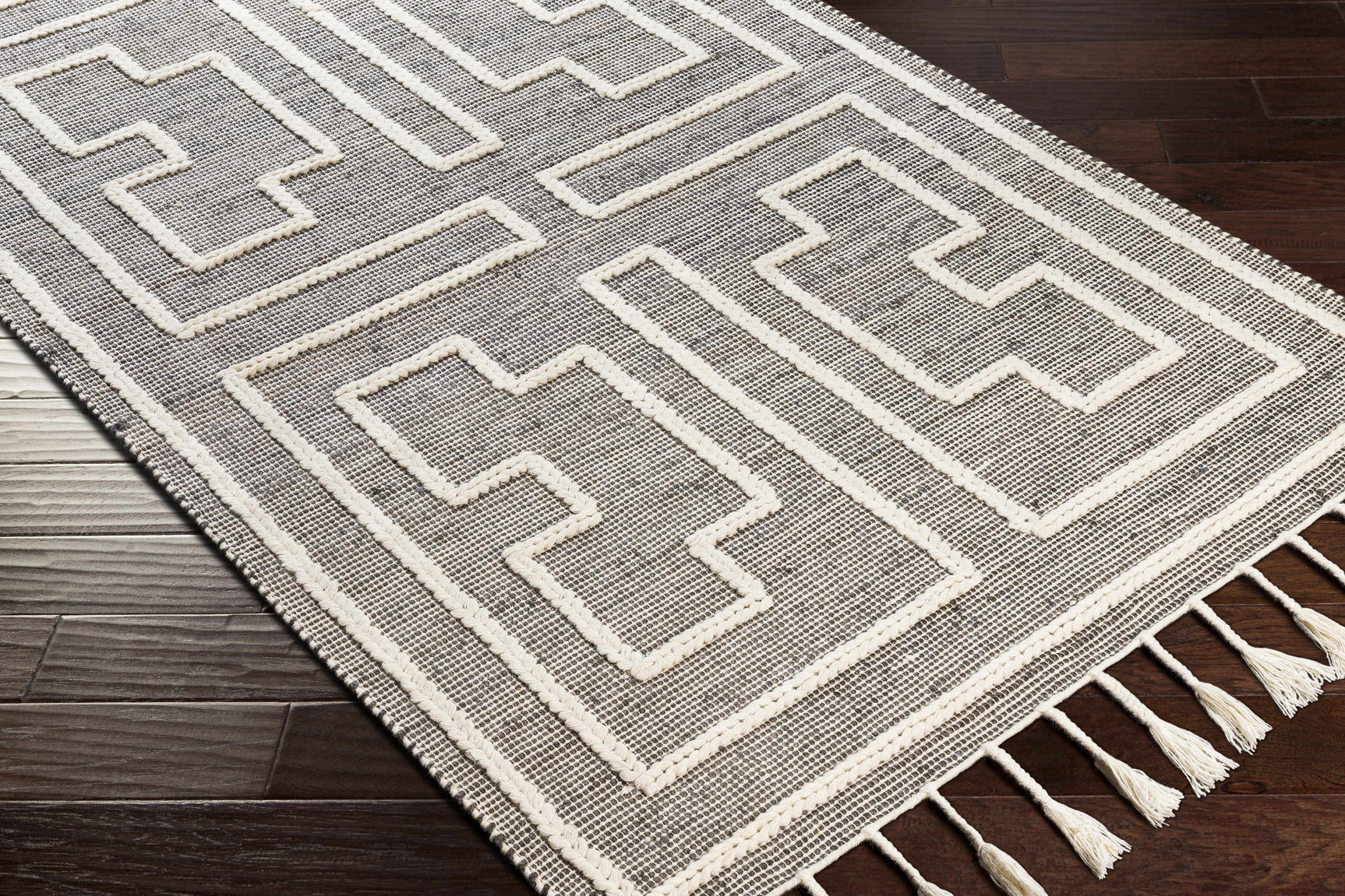 Azra Tasseled Jute&Wool Rug - Clearance - Ornate Home
