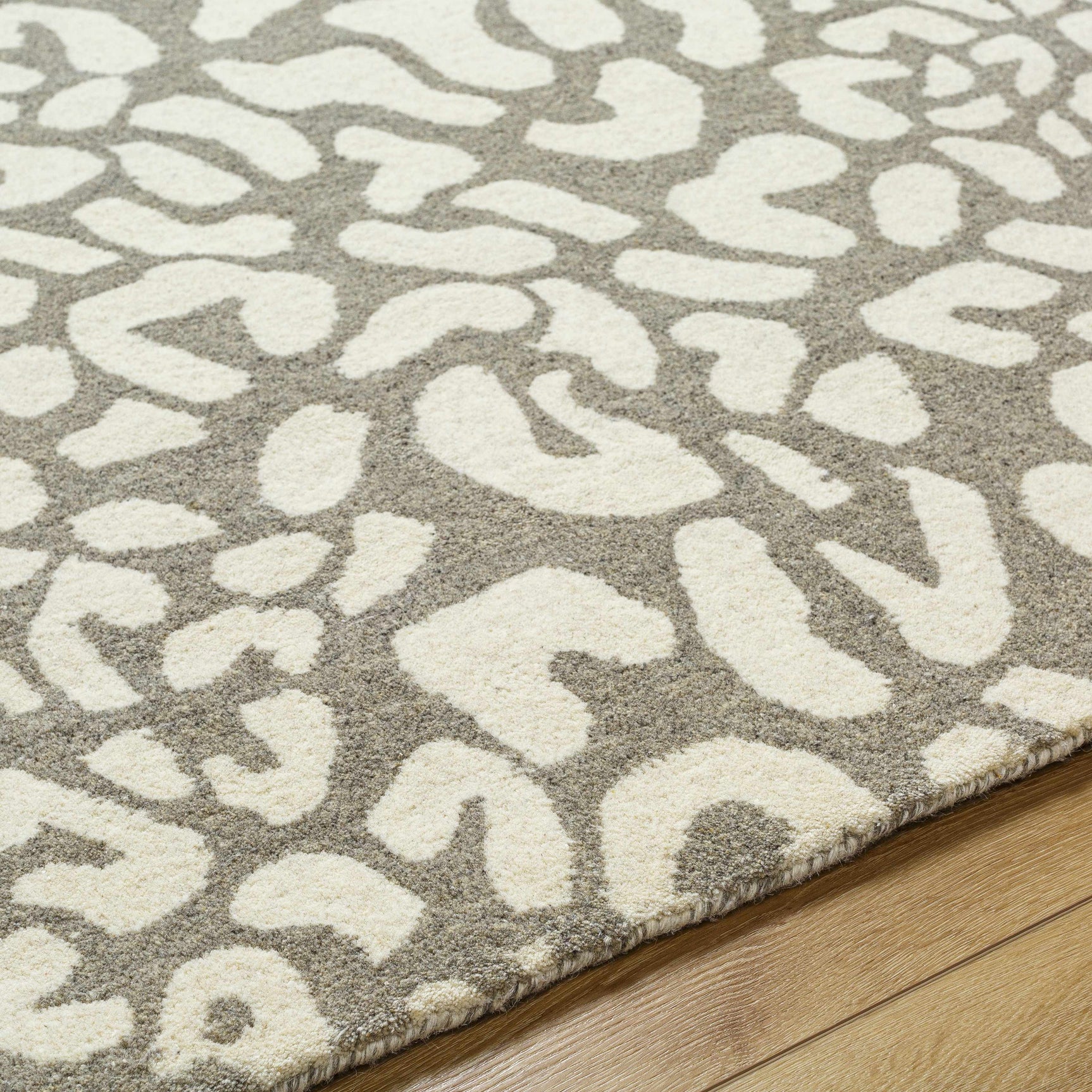 Azuka Leopard Print Area Rug - Clearance - Ornate Home