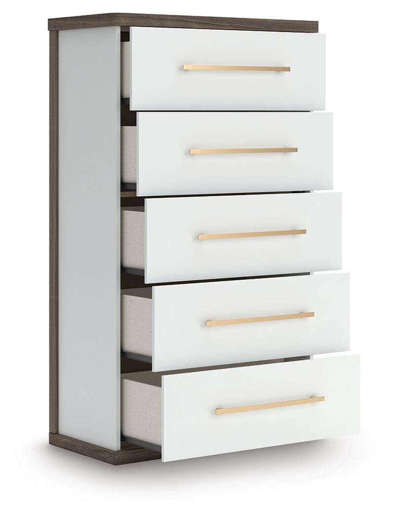Mazilar Brown/White Chest of Drawers