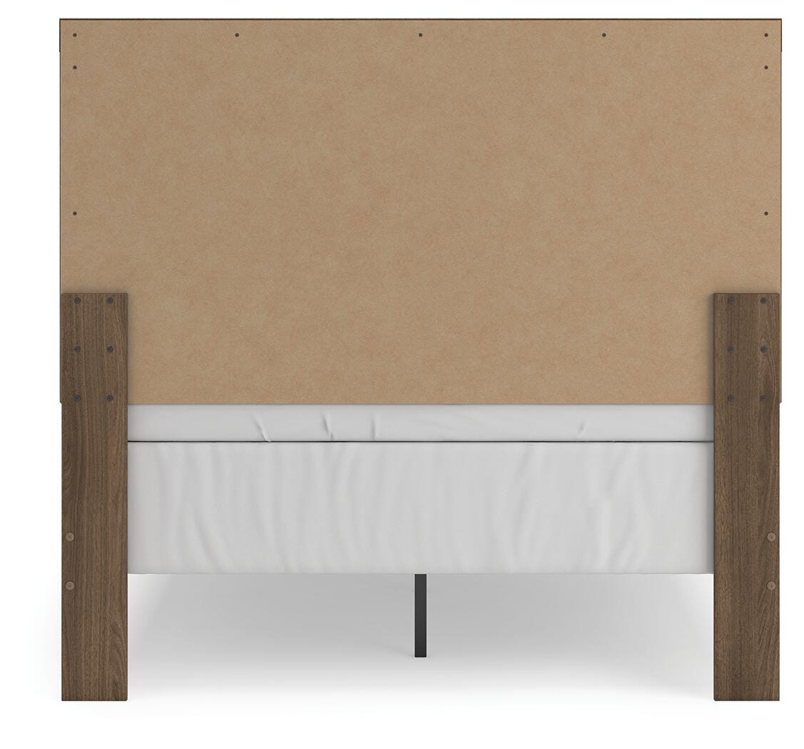 Jonnifer Auburn Full Panel Bed
