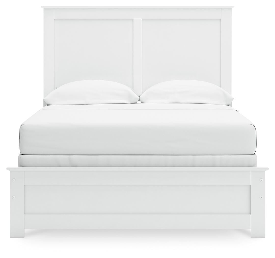 Bostwick Shoals White Full Panel Bed, Dresser and Mirror
