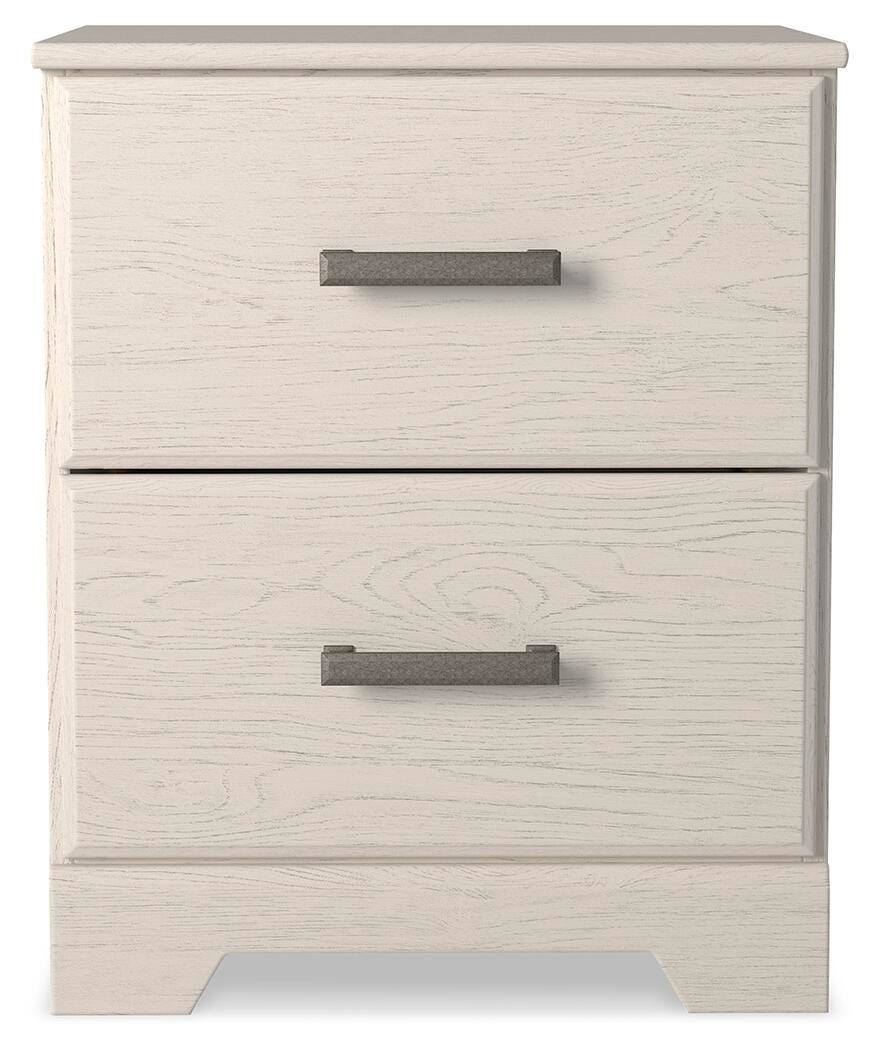 Stelsie White Queen Panel Bed, Dresser, Mirror and 2 Nightstands (Online Special Price)