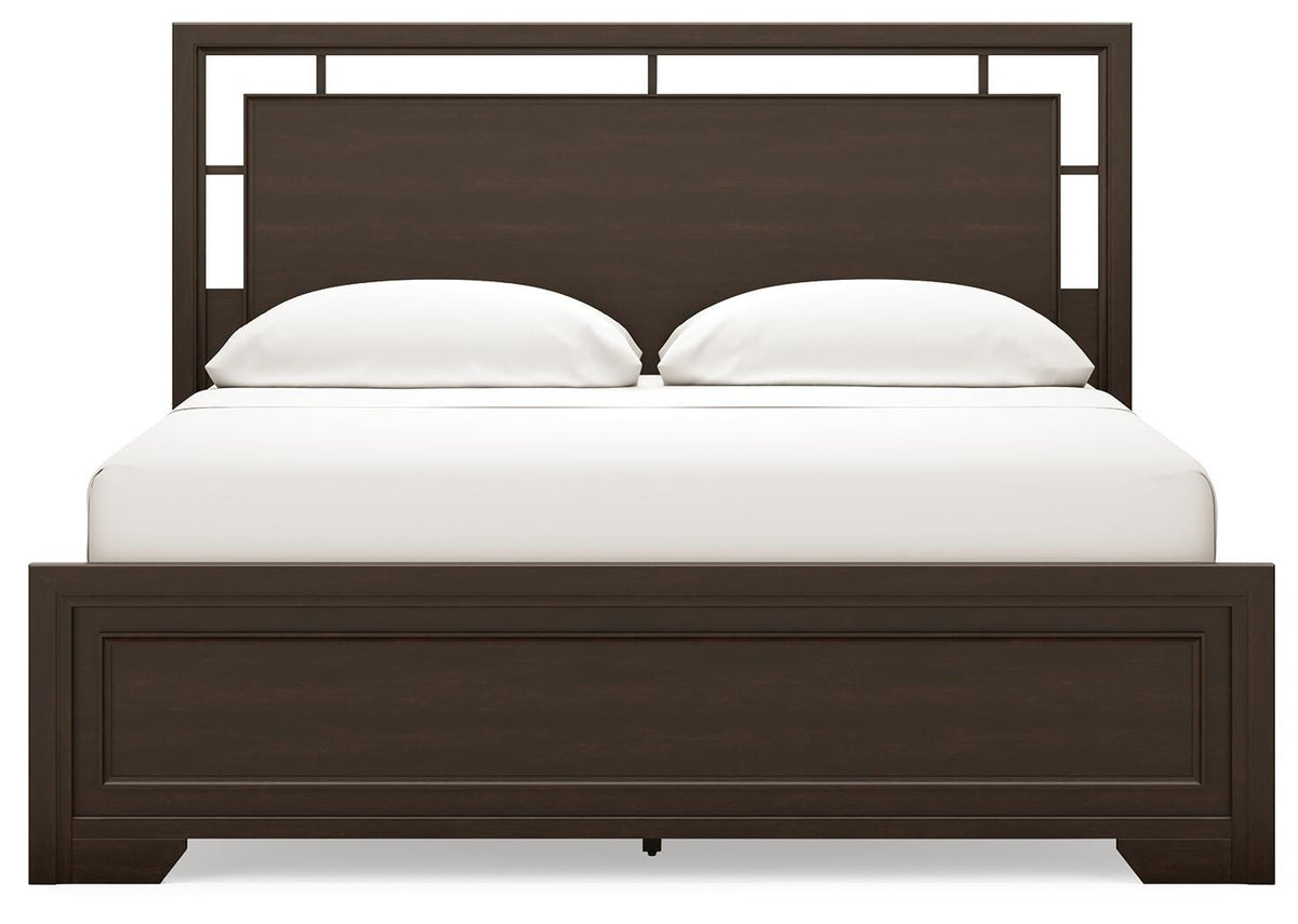 Covetown Dark Brown California King Panel Bed and 2 Nightstands