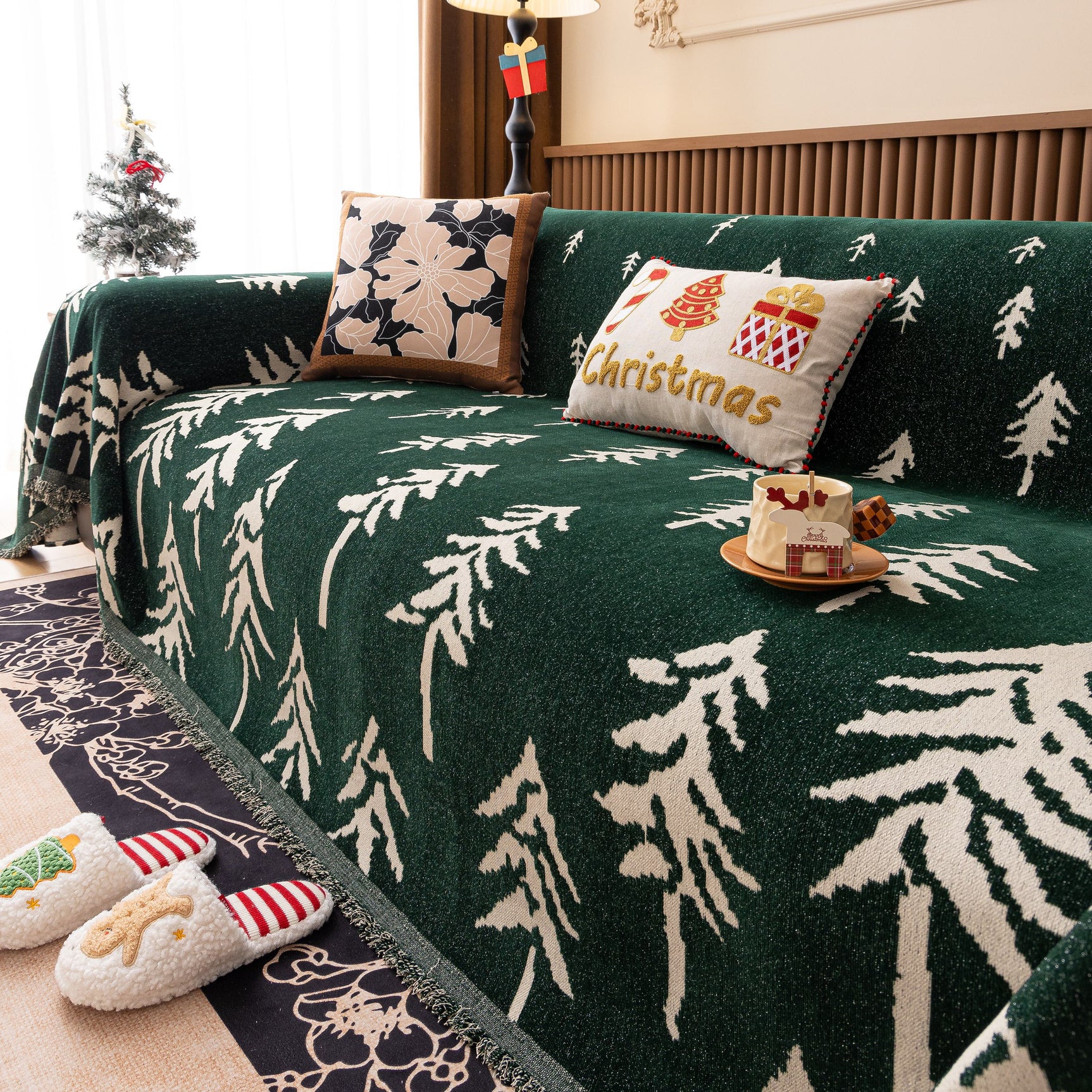 Modern Couch Covers for Couches Large Decorative Throw Blanket with Tassels for Couch