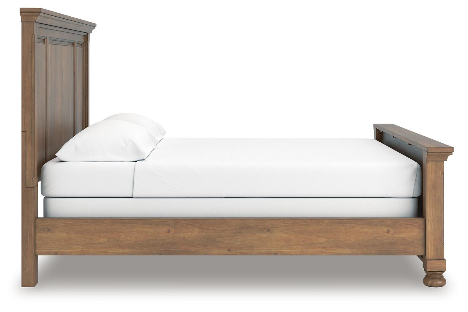 Vandenmore Medium Brown California King Panel Bed