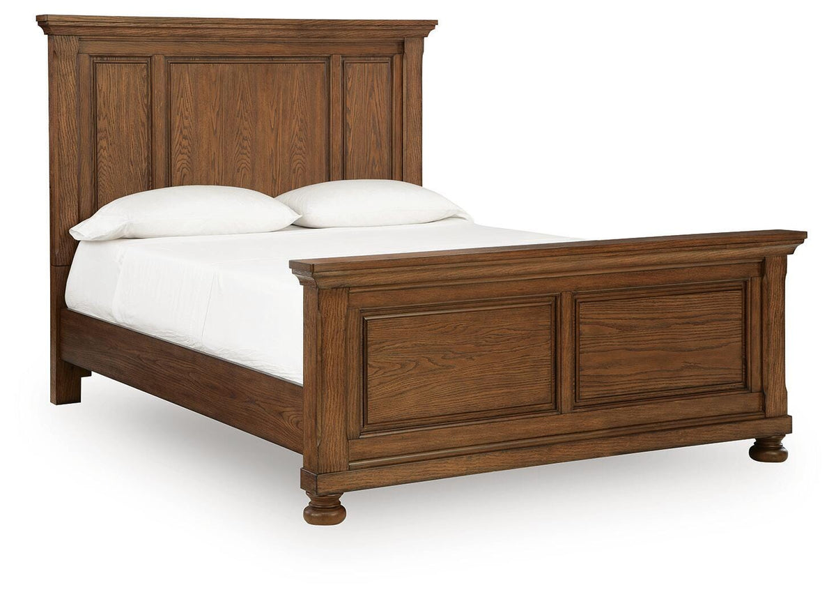 Zackaryn Warm Brown Queen Panel Bed