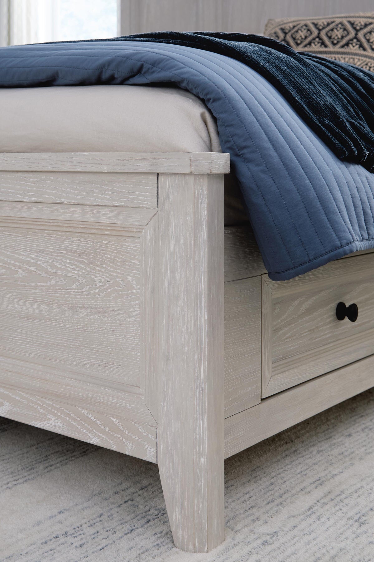 Darbonton Dove White King Panel Storage Bed