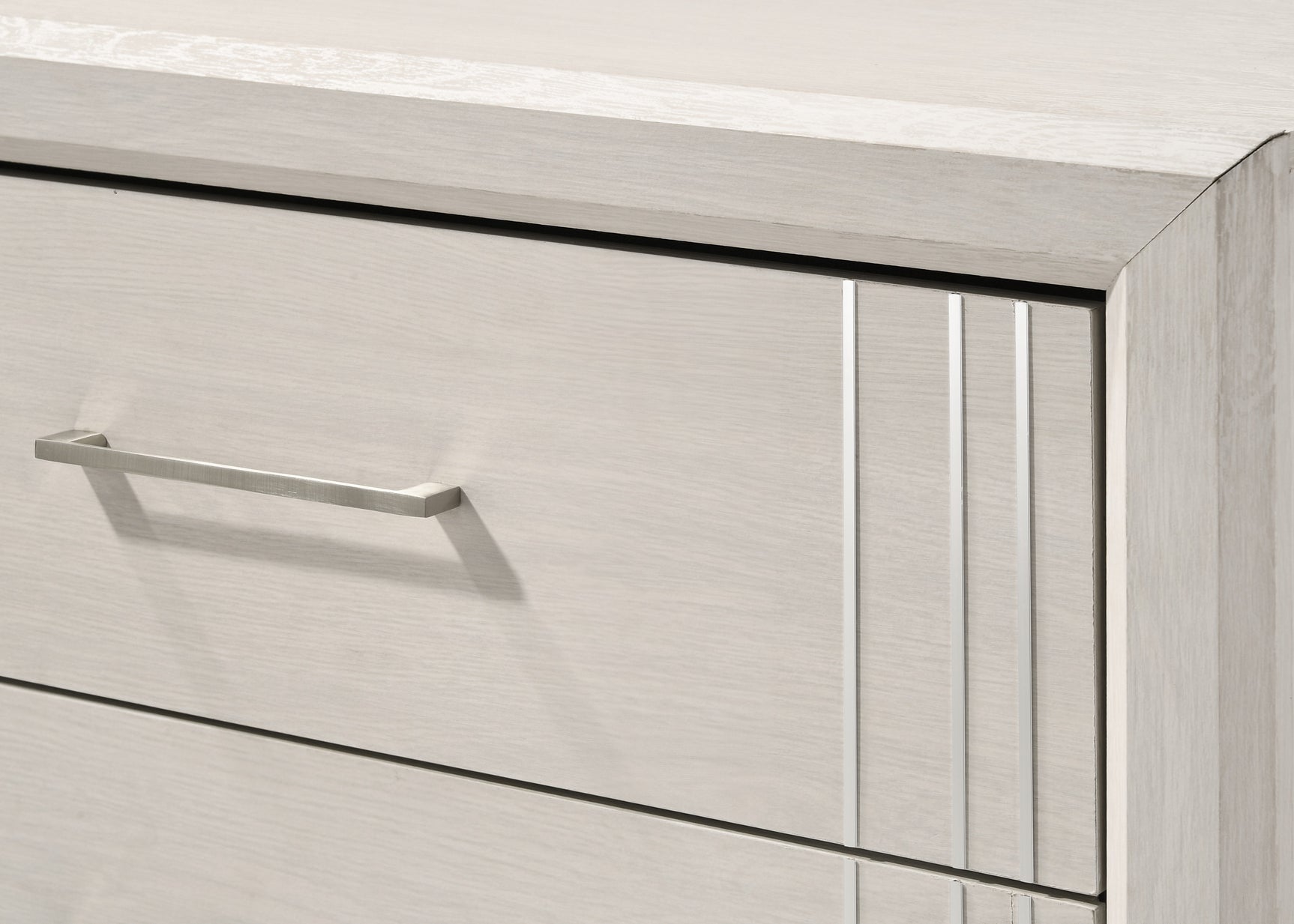 Charlie White Queen Panel Bedroom Set