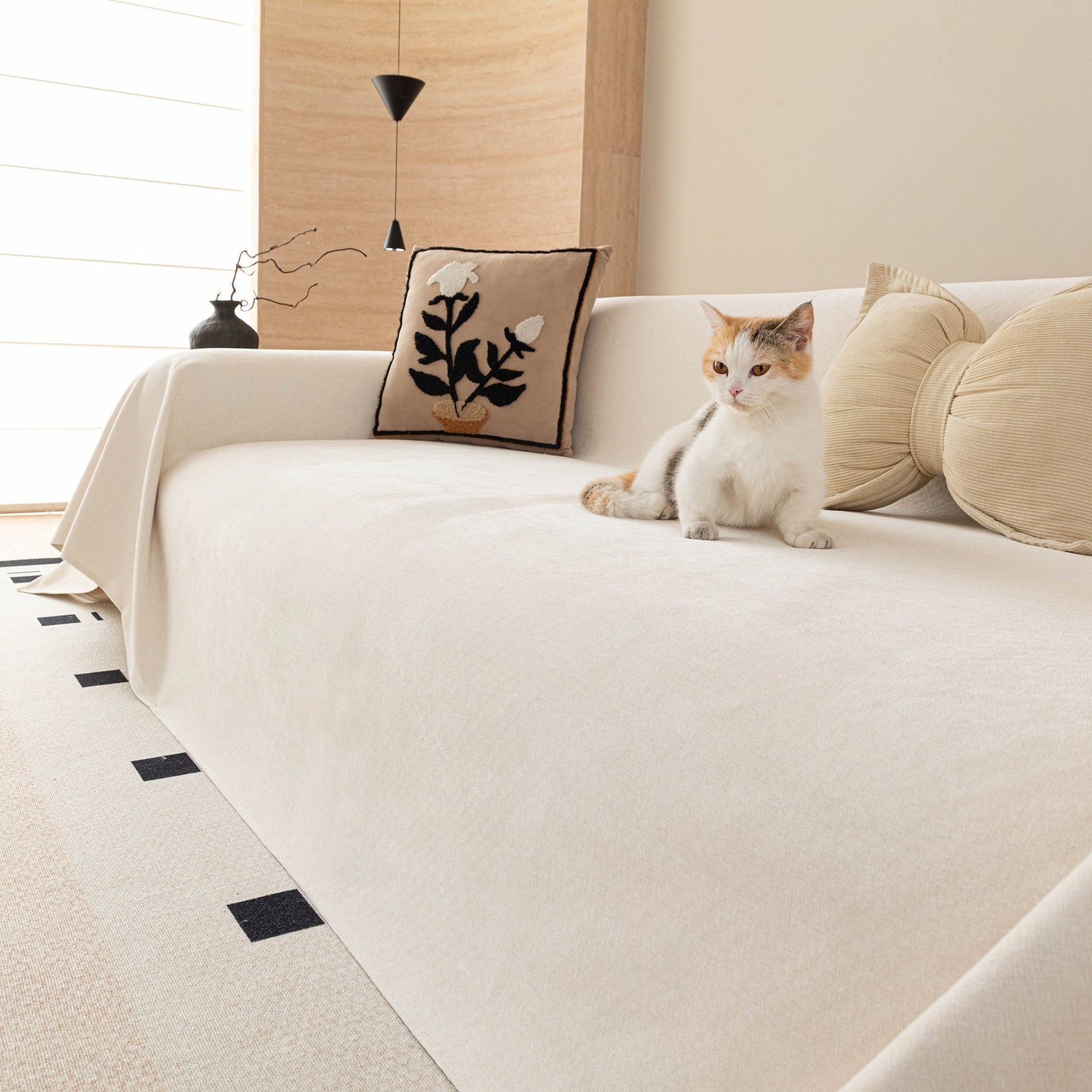 Luxury Pet Friendly Couch Cover, Non-Slip Furniture Protector Blanket for Pets, Kids