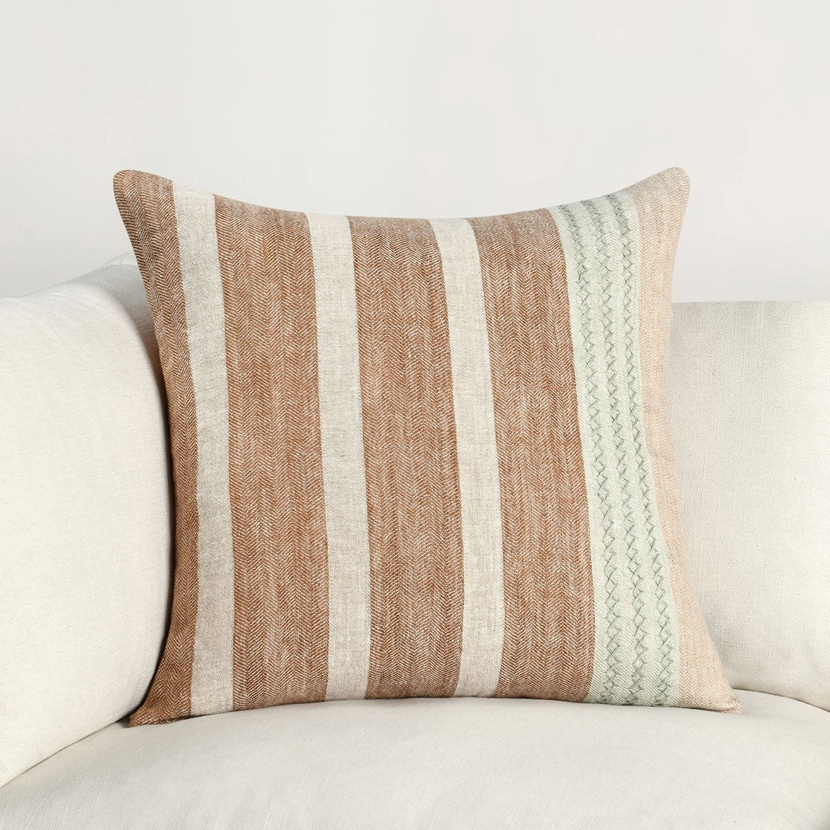 BW Sherry Hazel/ Natural 22x22 Throw Pillow (Set of 2) - Ornate Home