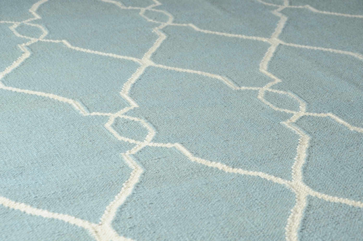 Baconton Blue/Beige Trellis Wool Rug - Clearance - Ornate Home