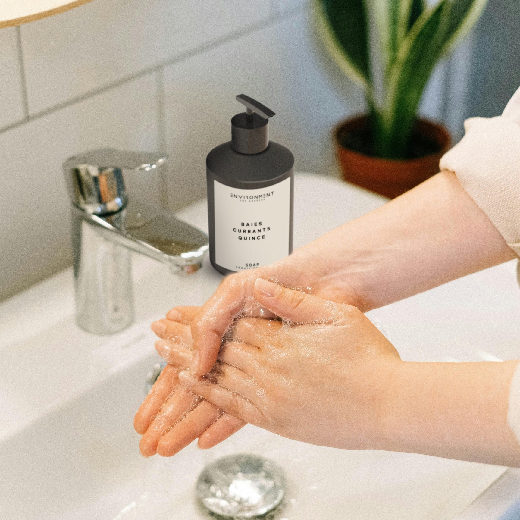 Baies | Currants | Quince Hand Soap (Inspired by Baies®) - Ornate Home