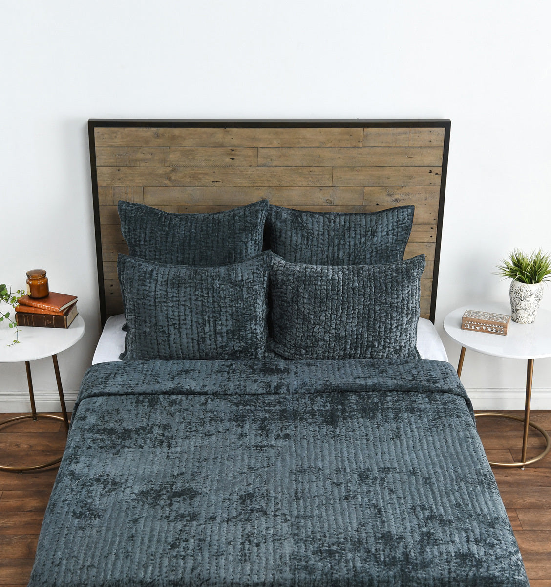 Bari Bay Green Velvet Quilt Collection - Ornate Home