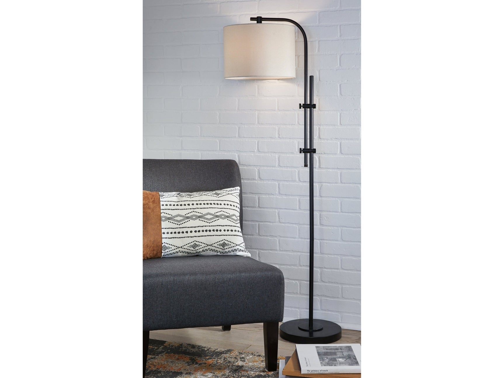 Baronvale Black Floor Lamp - Ornate Home