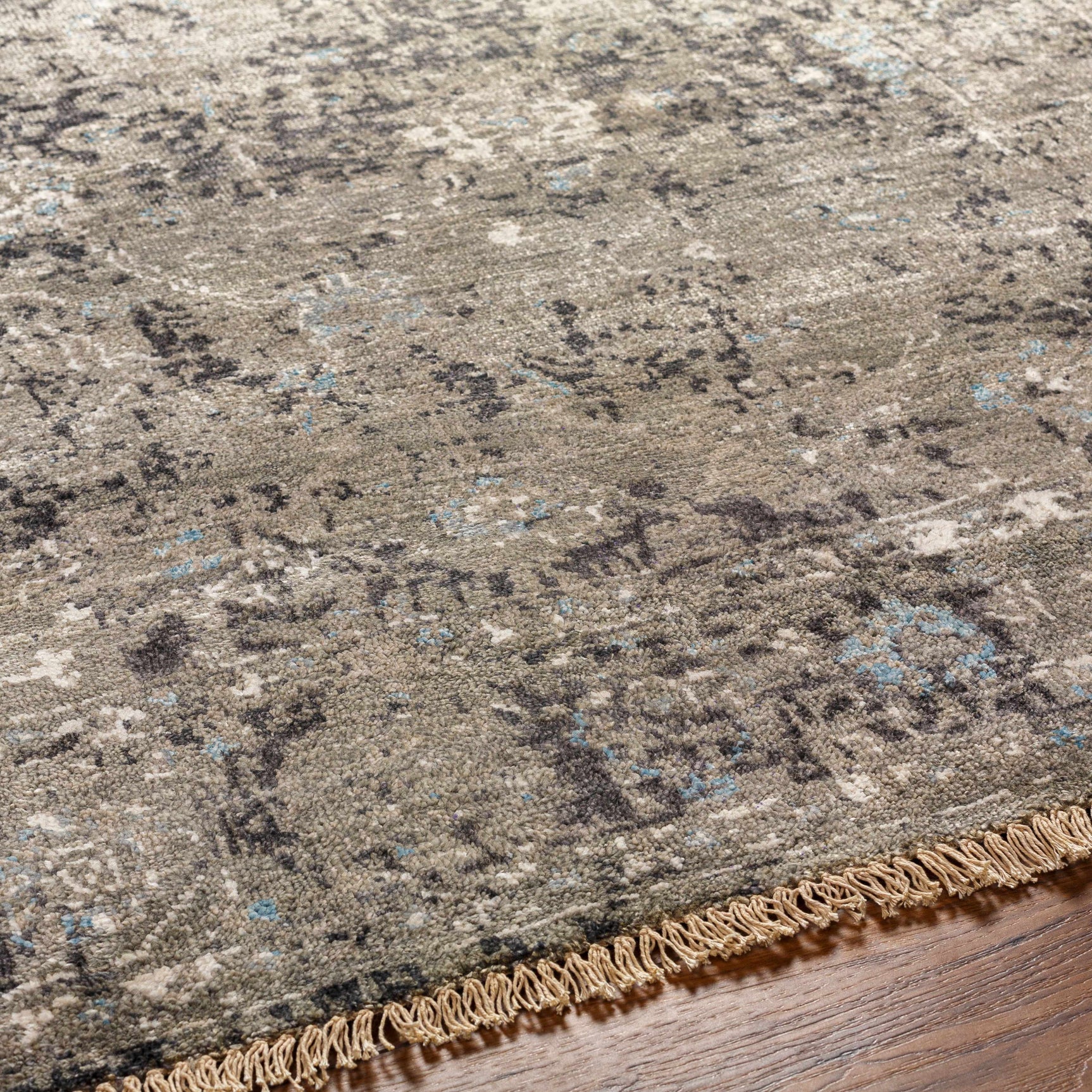 Becerril Premium Rug - Clearance - Ornate Home