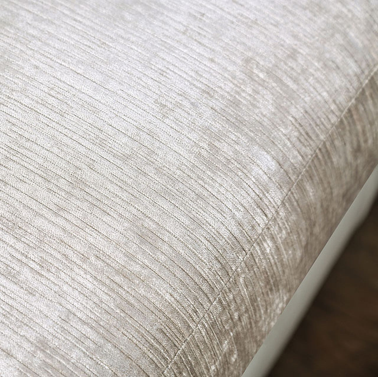 Benigno Pearl Loveseat - Ornate Home