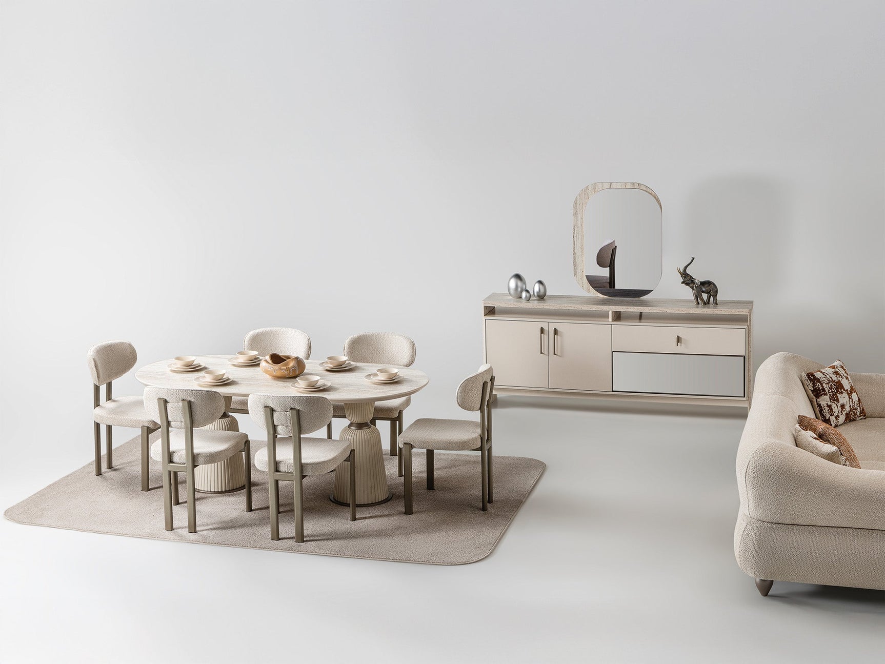 Bern Cream Consol With Mirror