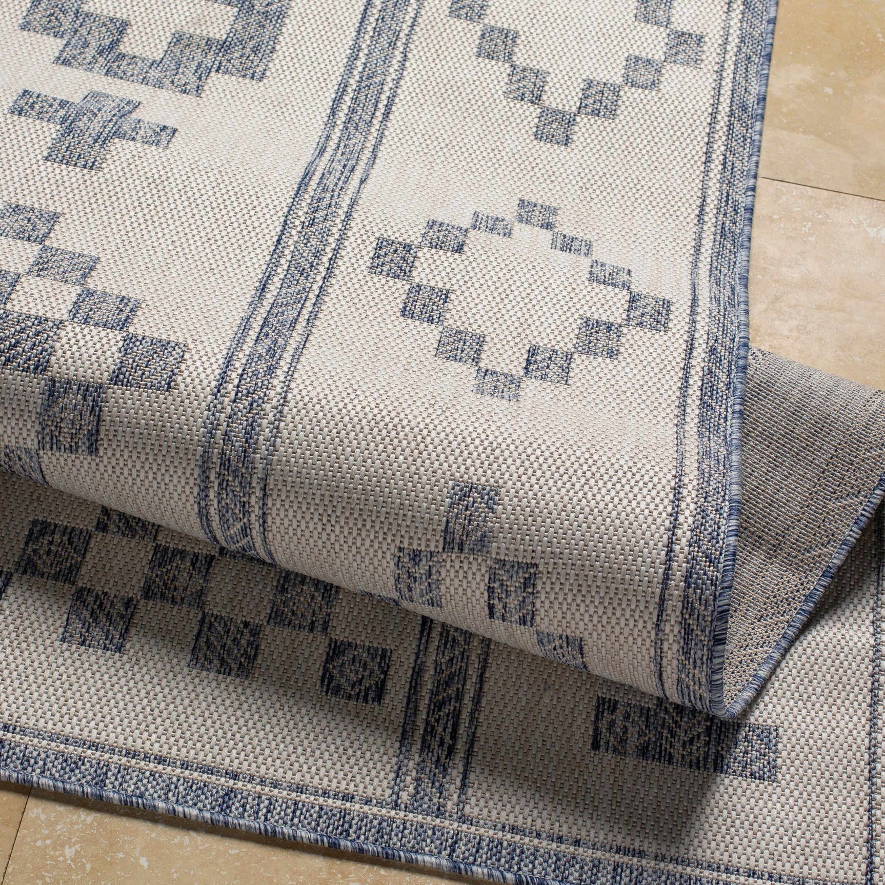 Besao Indoor & Outdoor Rug - Clearance - Ornate Home
