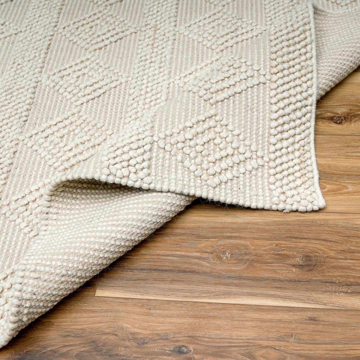 Bolinger Wool Area Rug - Ornate Home