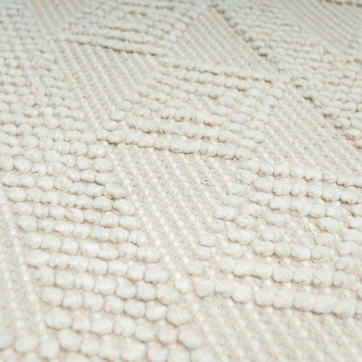 Bolinger Wool Area Rug - Ornate Home