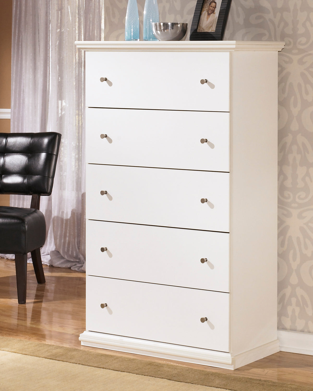 Bostwick Shoals White Queen Panel Bed with Mirrored Dresser, Chest and 2 Nightstands - Ornate Home