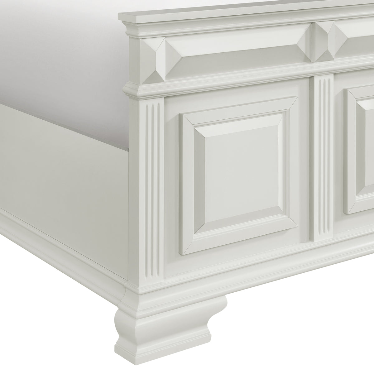 Bridgestone Antique White 3-Piece King Bedroom Set
