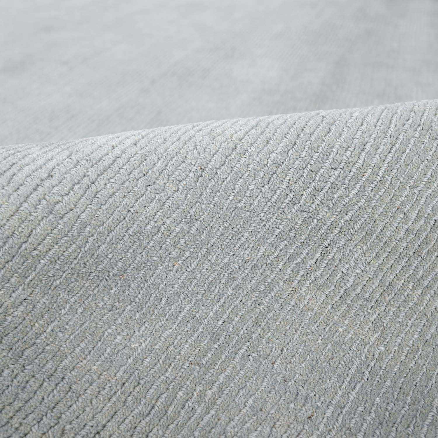 Brockton Solid Wool Area Light Gray Rug - Ornate Home