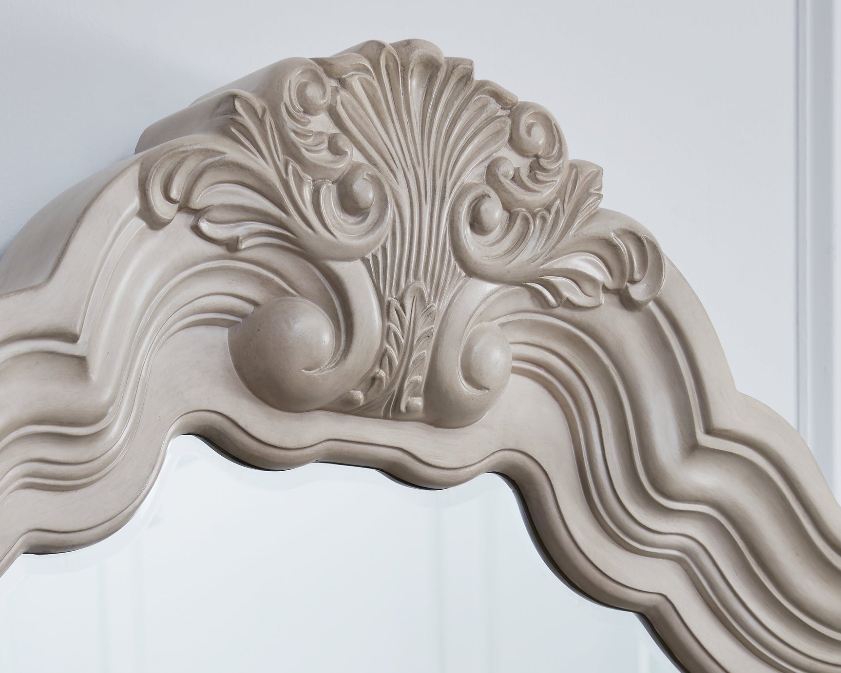 Bruchandi Antique White Dresser and Mirror (Online Special Price) - Ornate Home