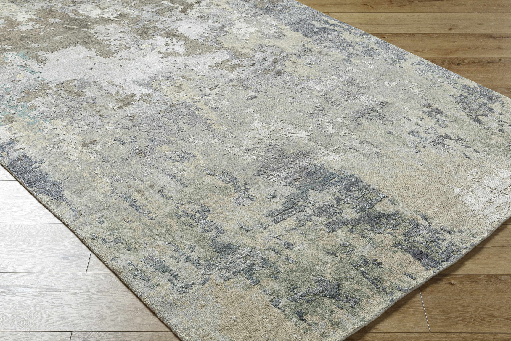 Bued Handmade Wool-Blend Rug - Clearance - Ornate Home