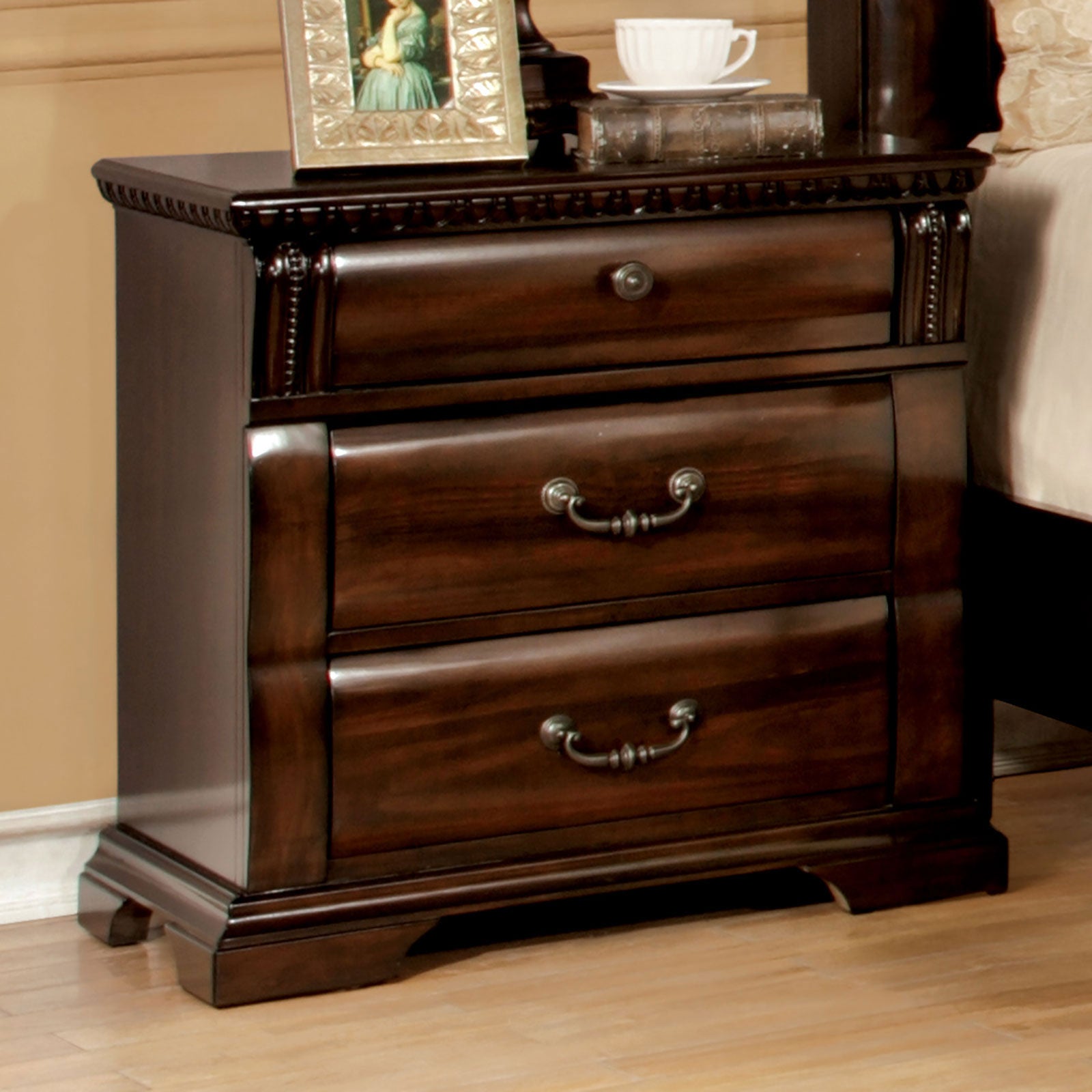 Burleigh Cherry 5 Pc. Queen Bedroom Set w/ 2NS - Ornate Home