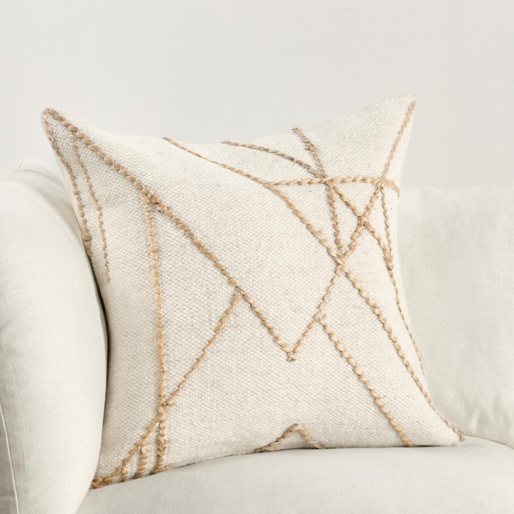 CP Sintra Ivory/Natural 22x22 Throw Pillow (Set of 2) - Ornate Home