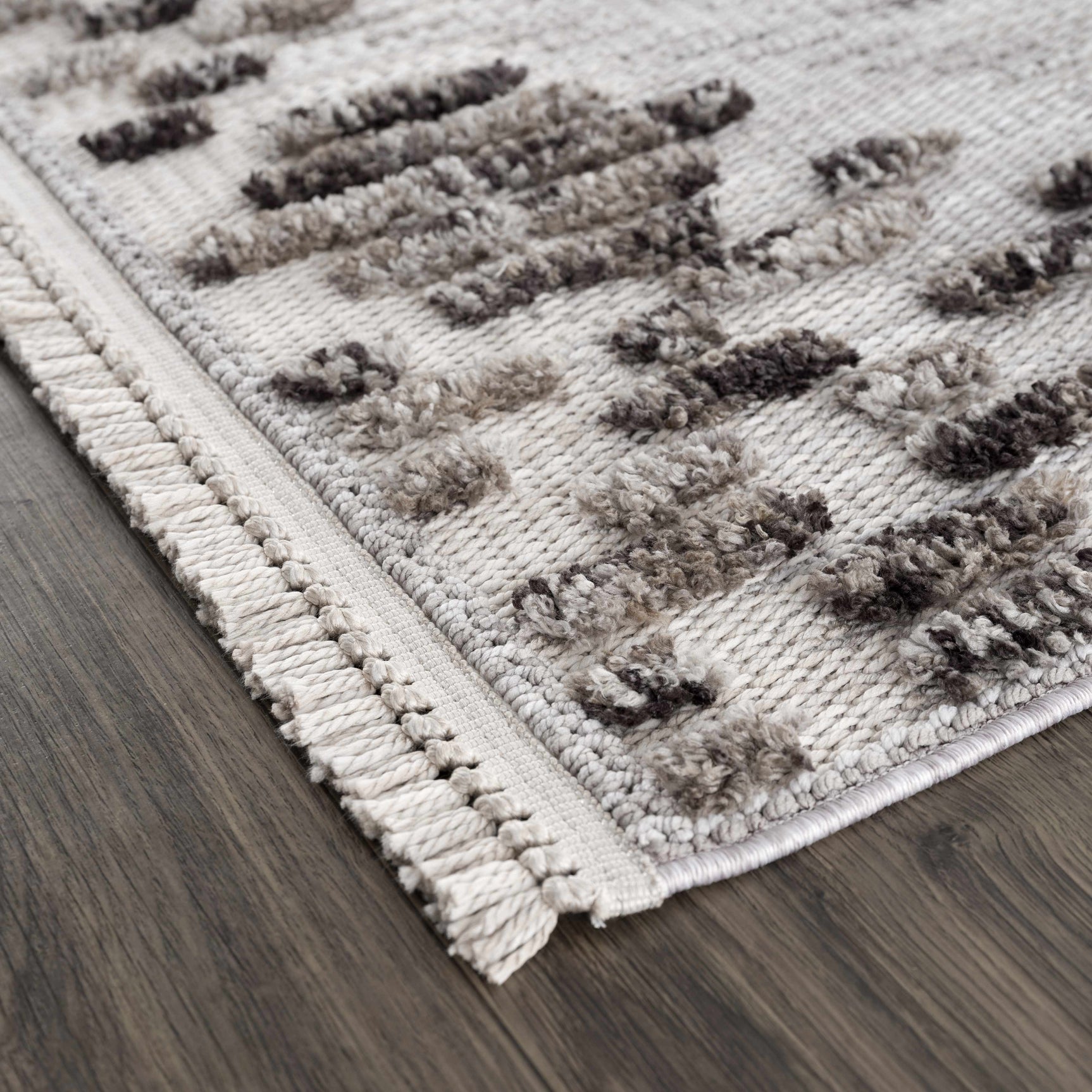 Cabarroguis Area Rug - Ornate Home