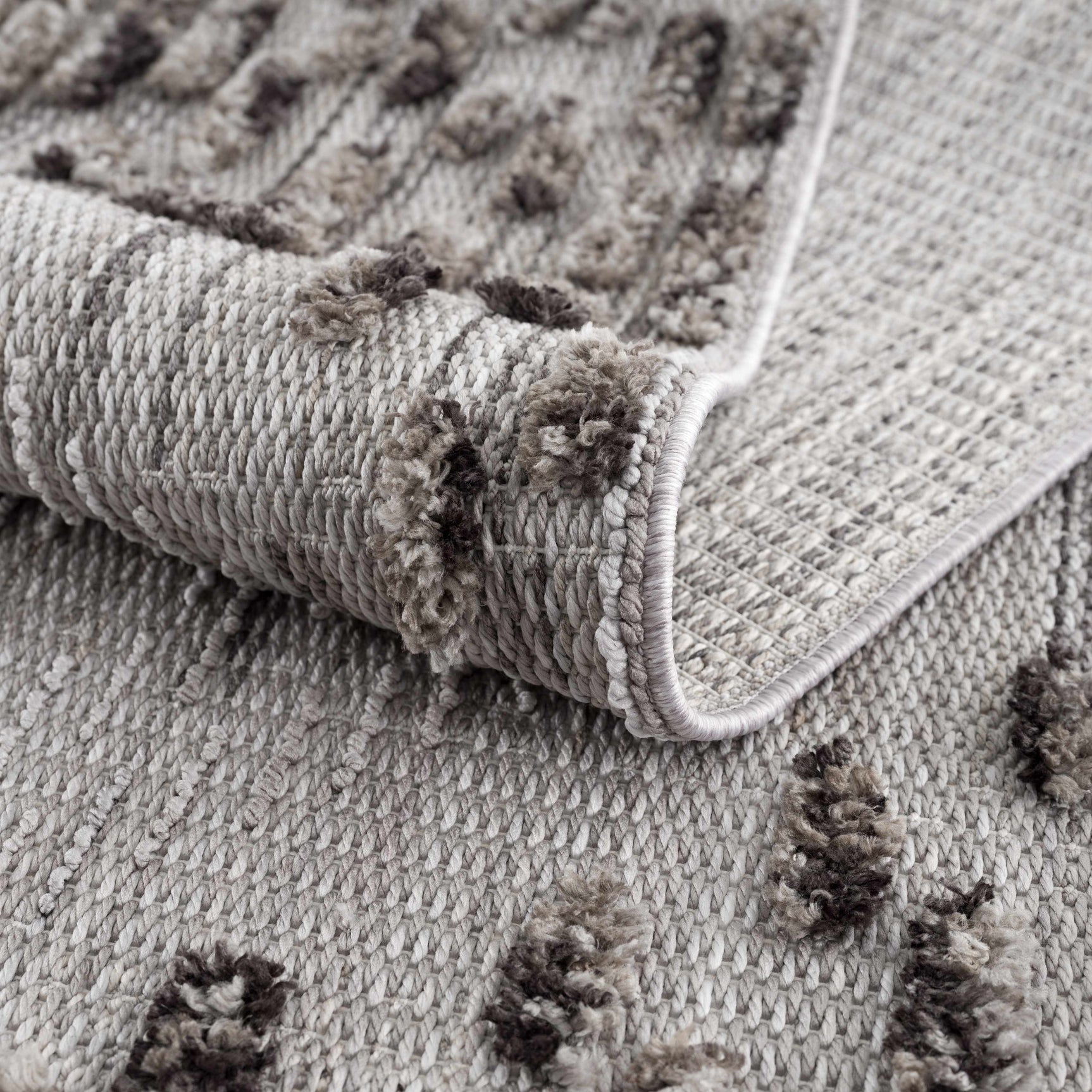 Cabarroguis Area Rug - Ornate Home