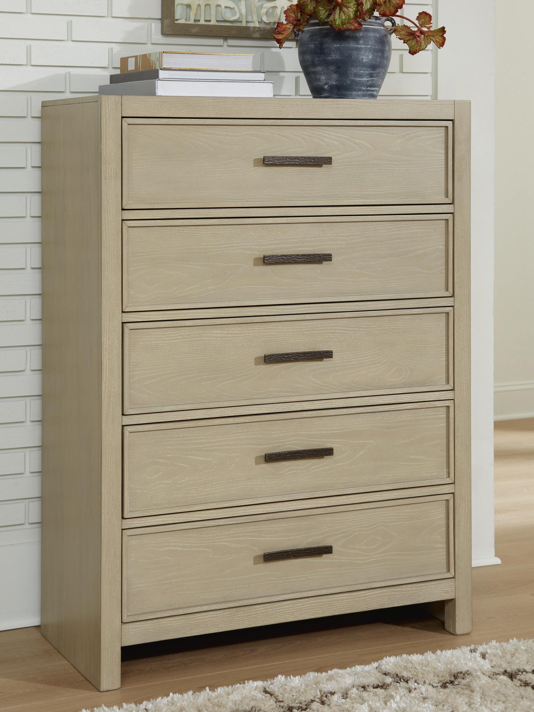 Calmoro Gray Chest of Drawers - Ornate Home