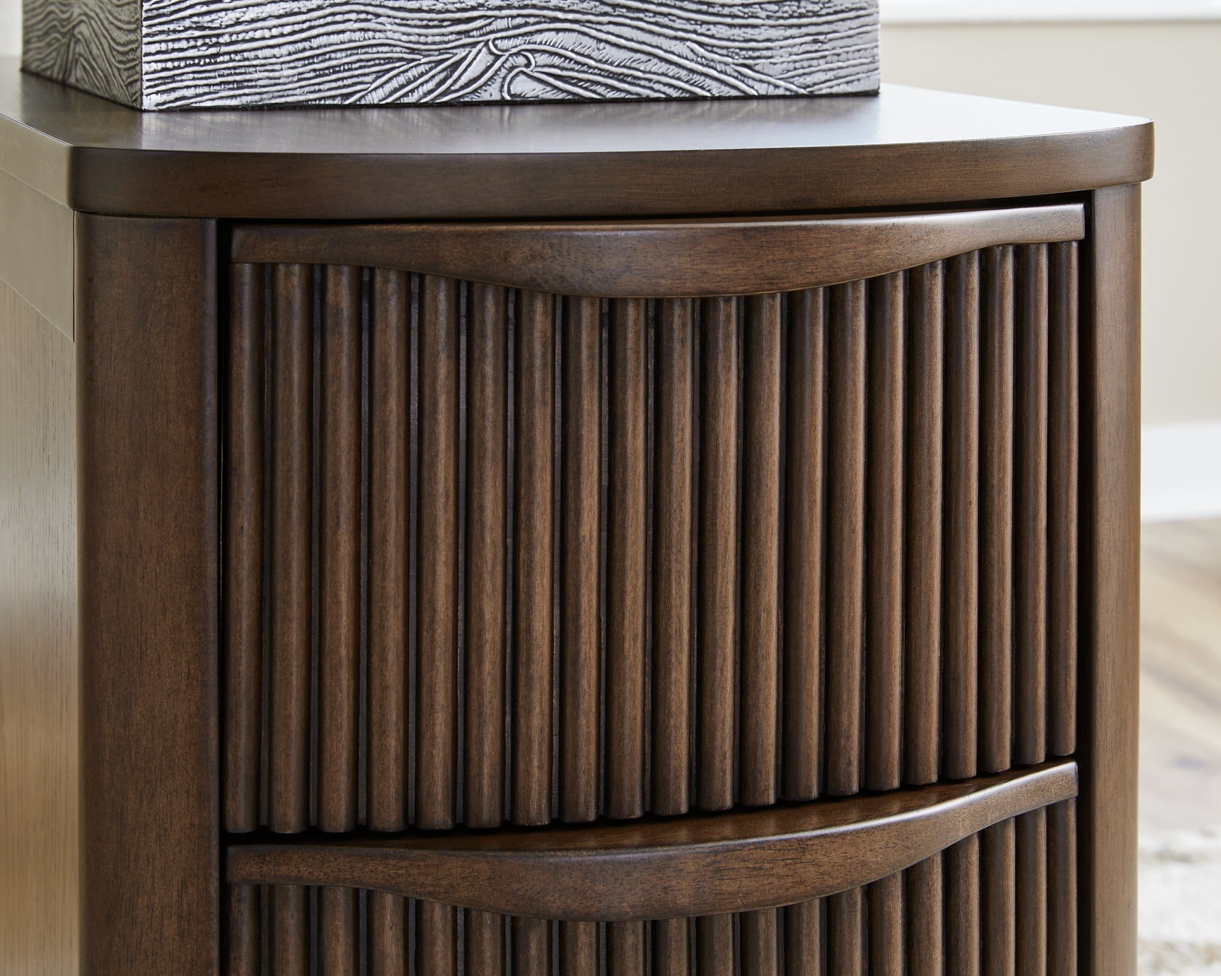 Camdill Dark Brown Chair Side End Table - Ornate Home