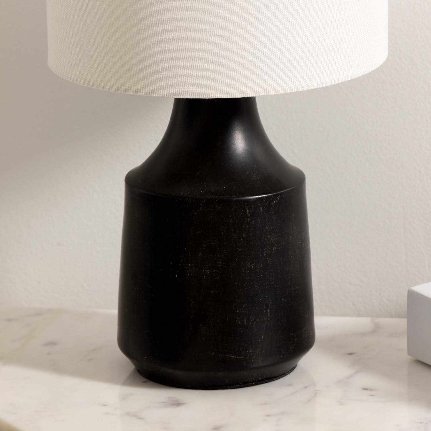 Canayan Black and Natural Resin Table Lamp - Ornate Home