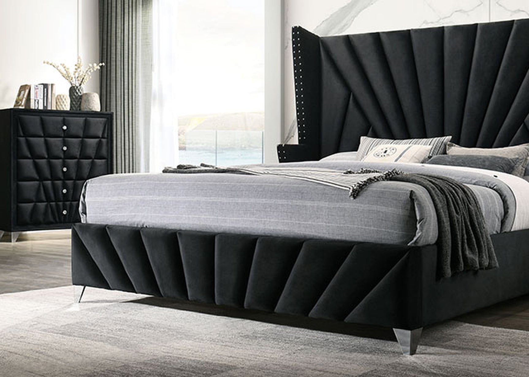 Carissa Black 5 Pc Queen Bedroom Set - Ornate Home