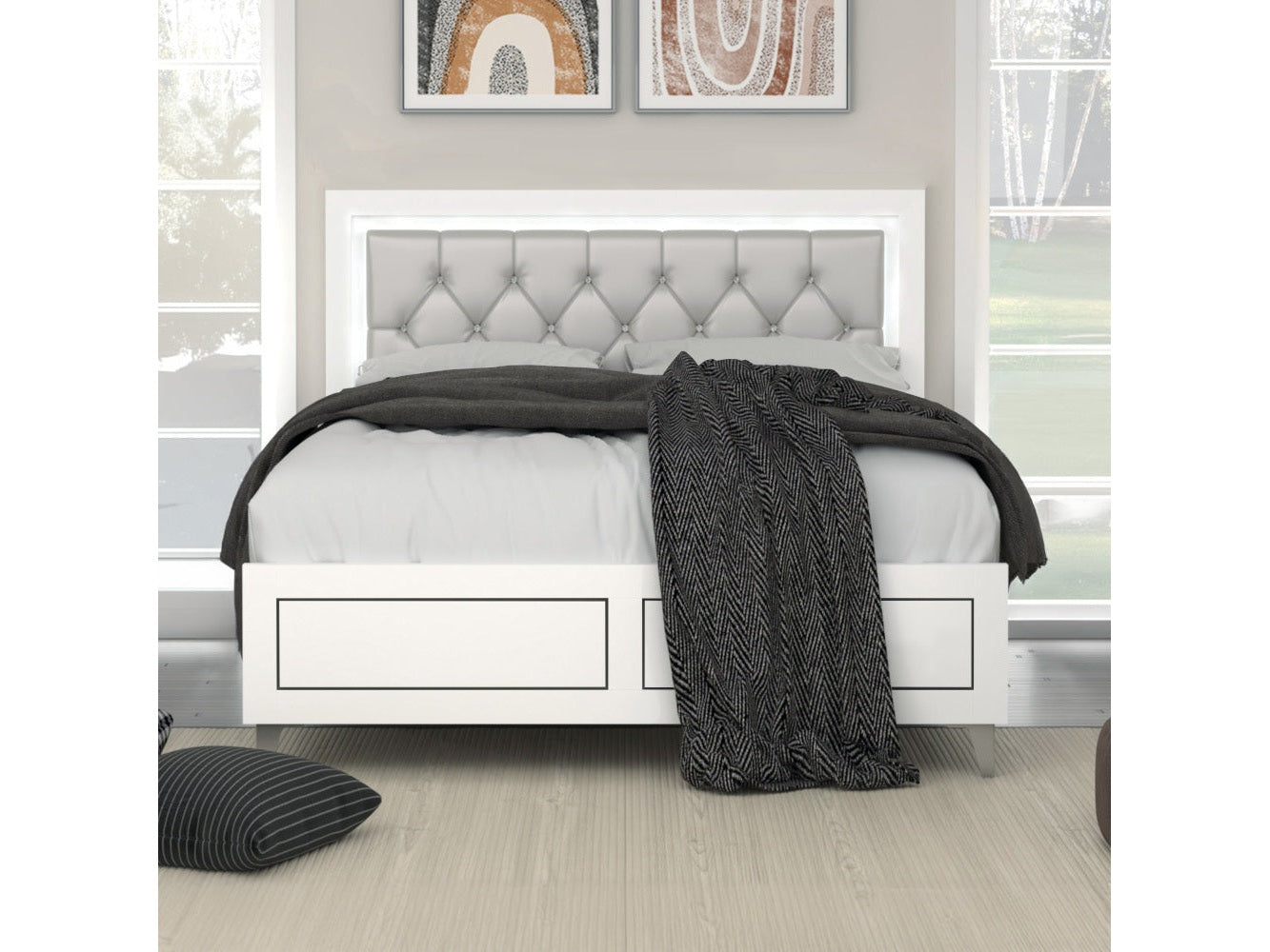 Casilda Queen Bed - Ornate Home