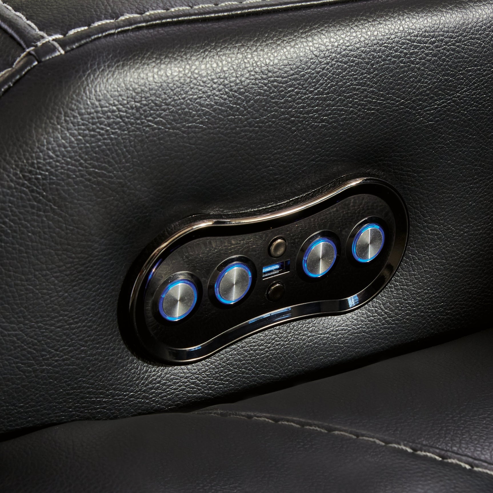 Caveman Den Midnight Power Recliner - Ornate Home