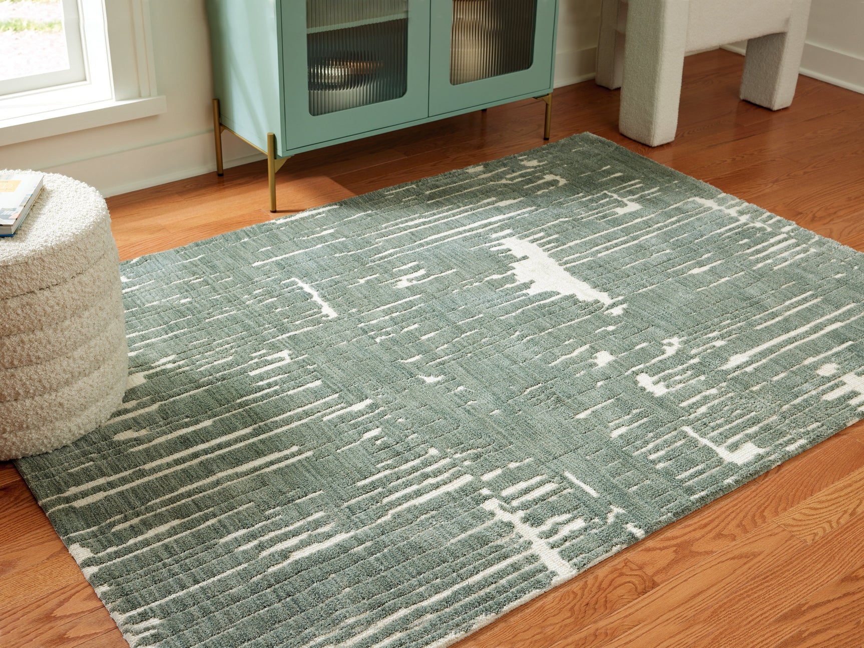 Cayworth Teal/White 8' x 10' Rug (Online Special Price) - Ornate Home