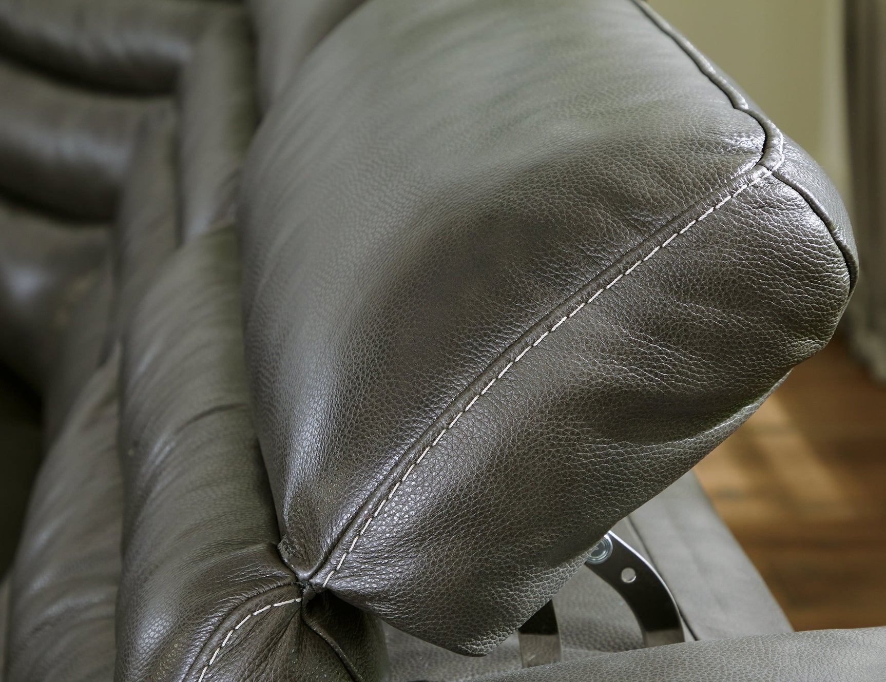 Center Line Dark Gray 6-Piece Power Reclining Sectional - Ornate Home