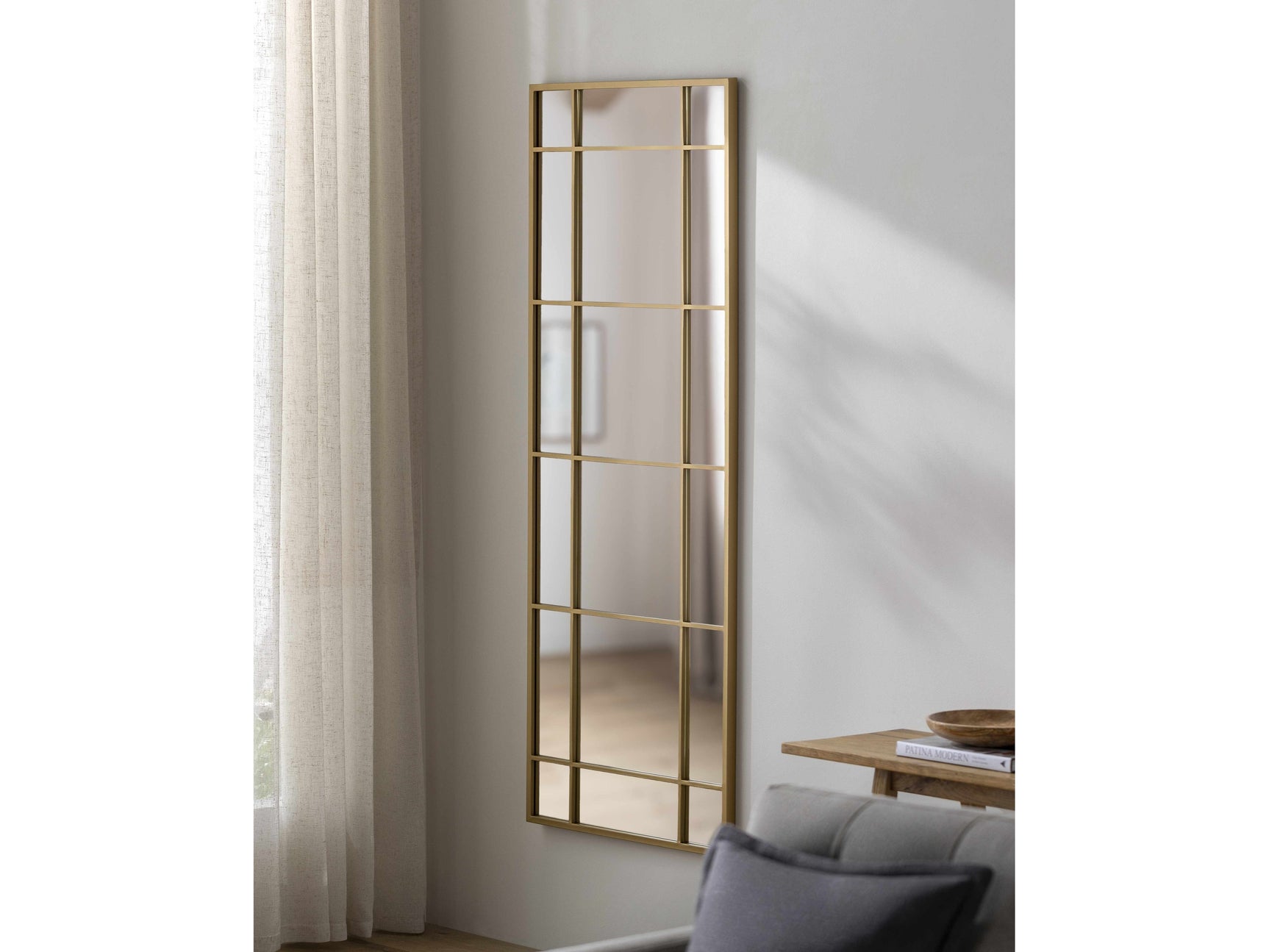 Cersosimo Round Gold Framed Mirror - Ornate Home