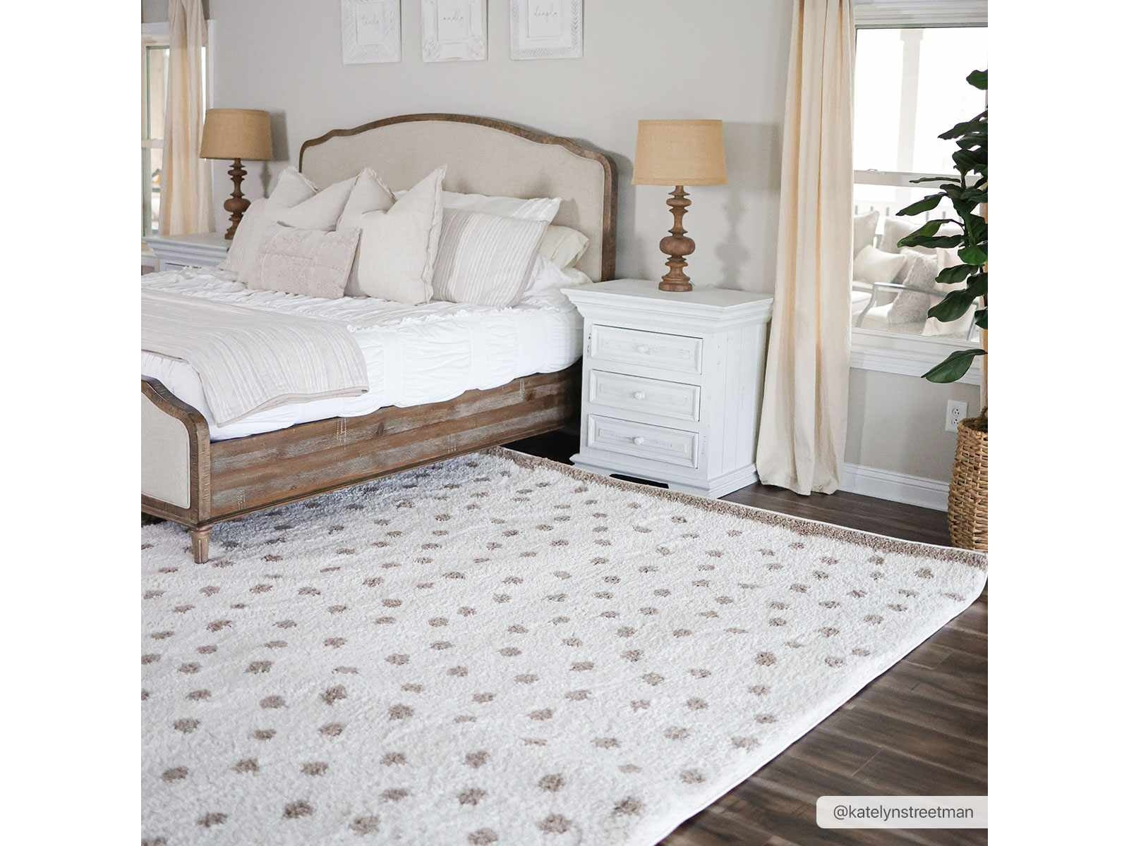Chaia Dotted Cream & Brown Plush Rug - Ornate Home