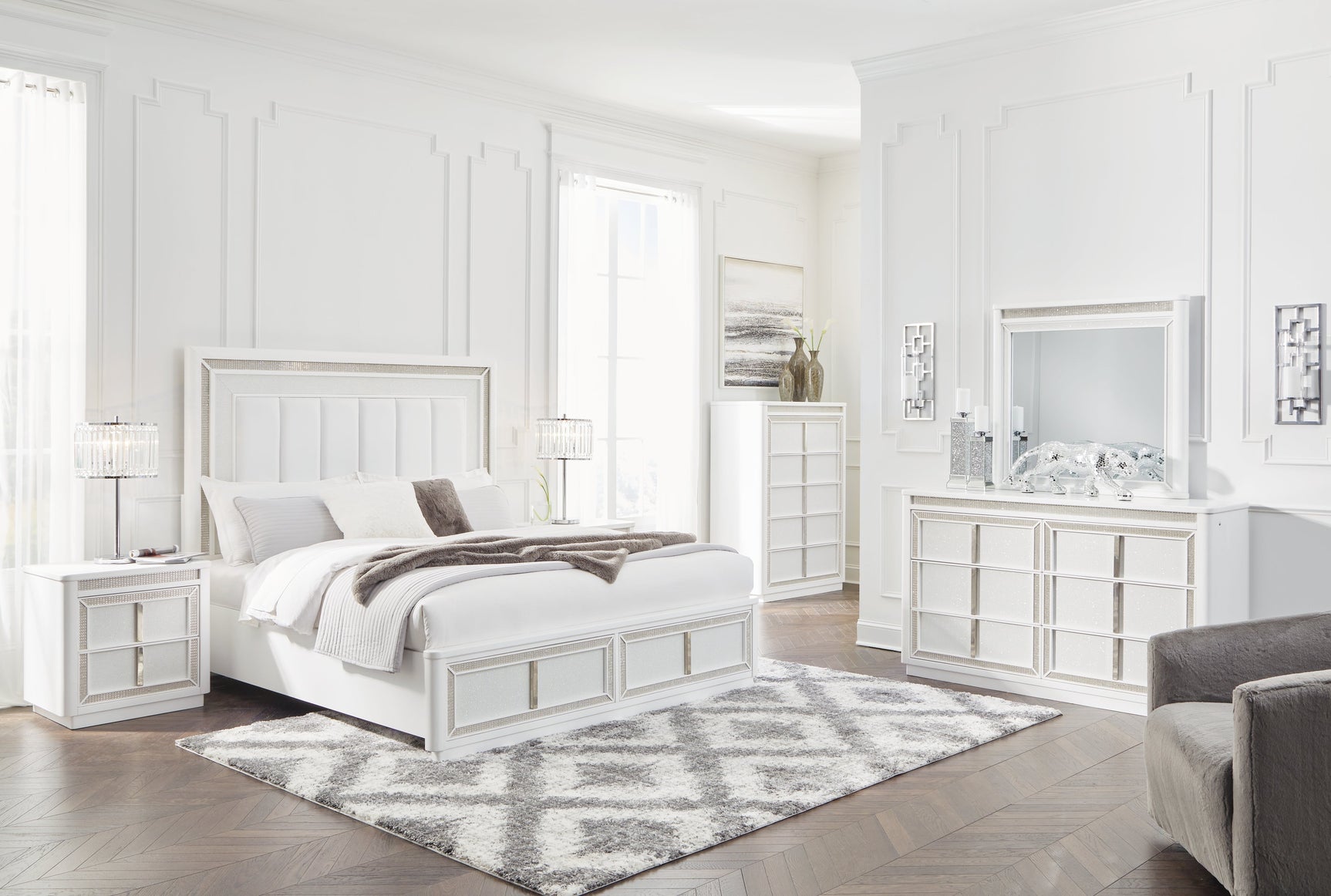 Chalanna Queen Upholstered Storage Bedroom Set with Dresser and Mirror (Online Special Price) - Ornate Home