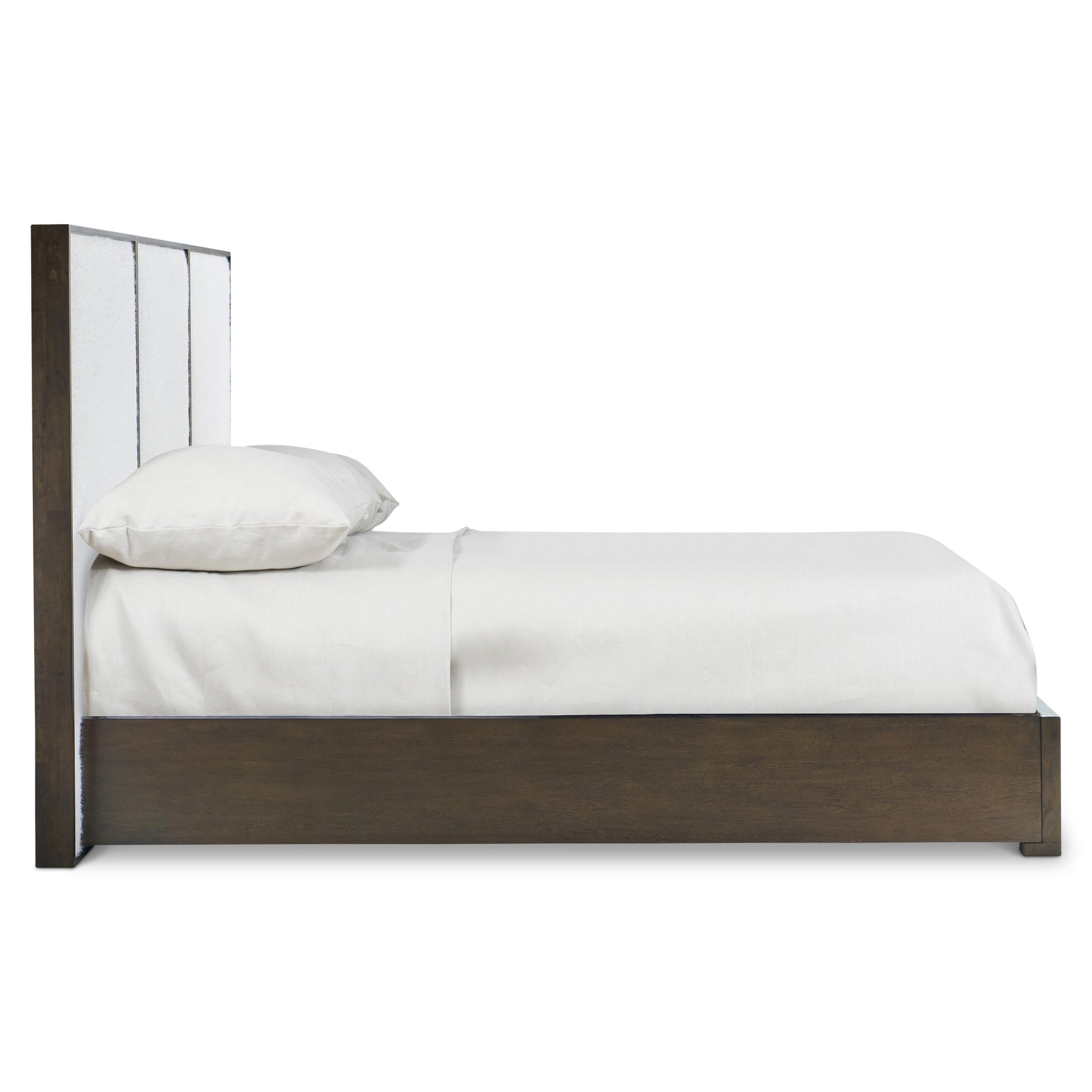 Chatfield Selle Queen Platform Bed - Ornate Home