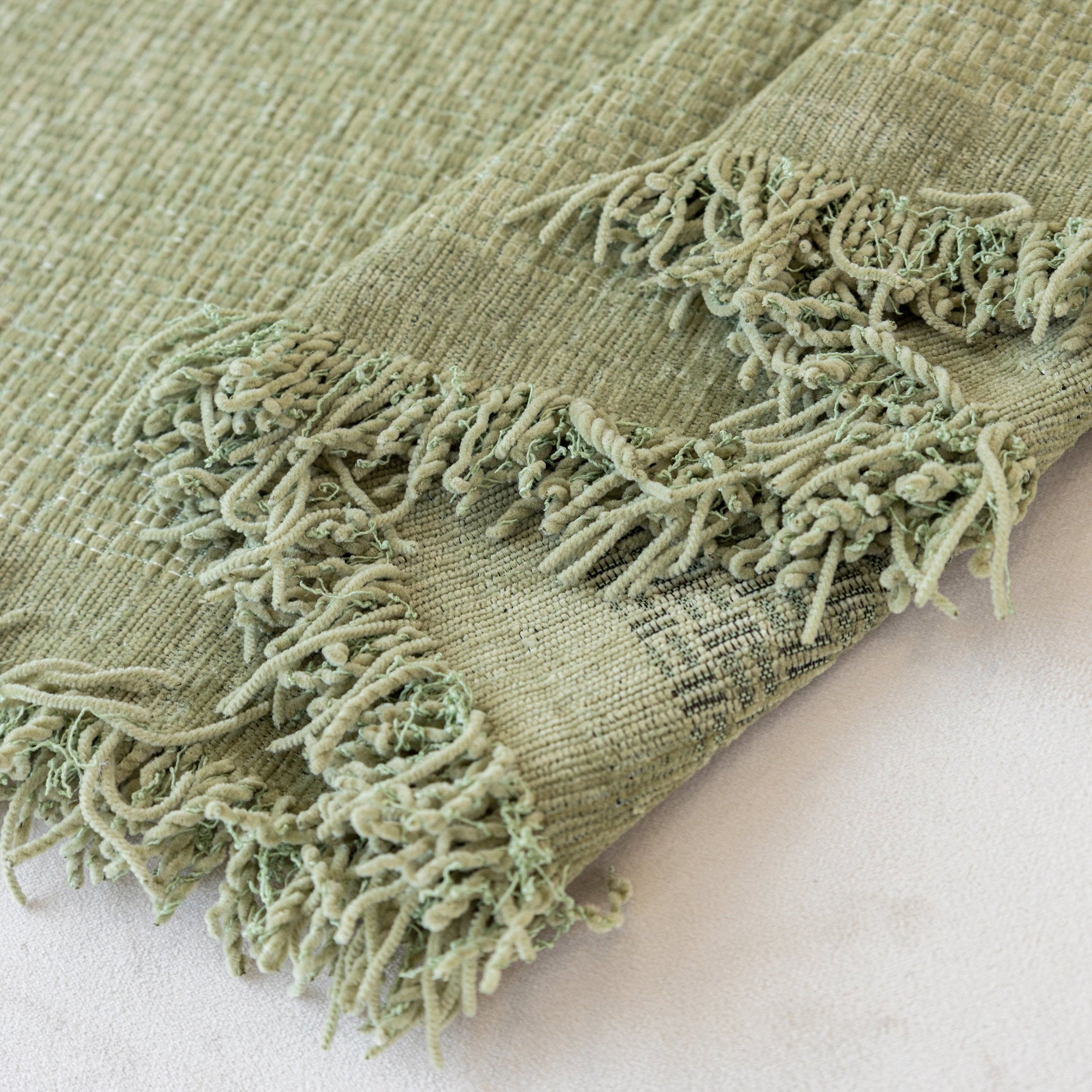 Chenille Large Throw Couch Cover Blanket with Water-Resistant for Futon, Loveseat, and L-Shaped Sofa - Ornate Home