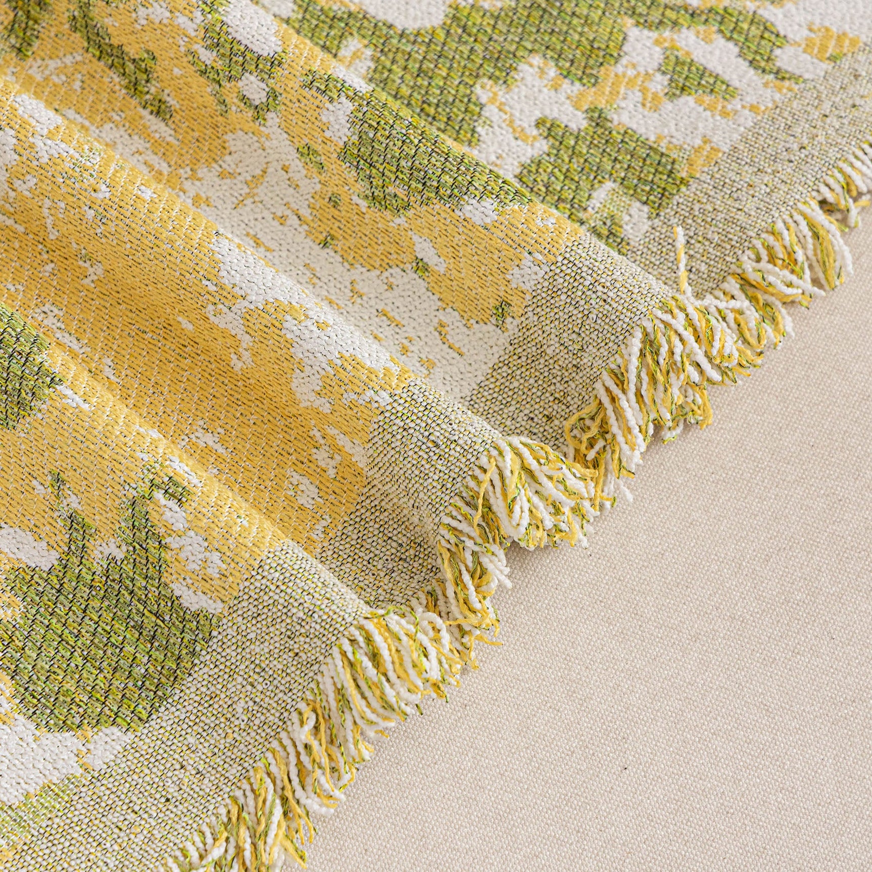 Chenille Throw Blanket Sofa Cover, Abstract Watercolor Couch Cover with Tassel Fringe - Ornate Home