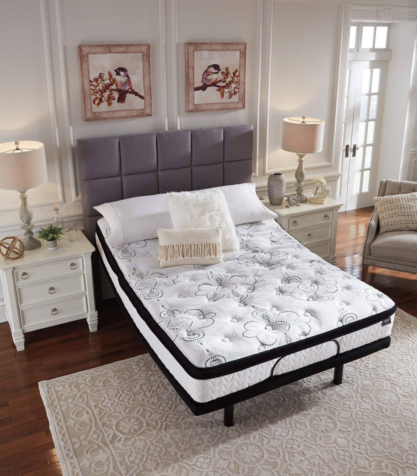 Chime 12 Inch Hybrid Queen Mattress in a Box - Ornate Home