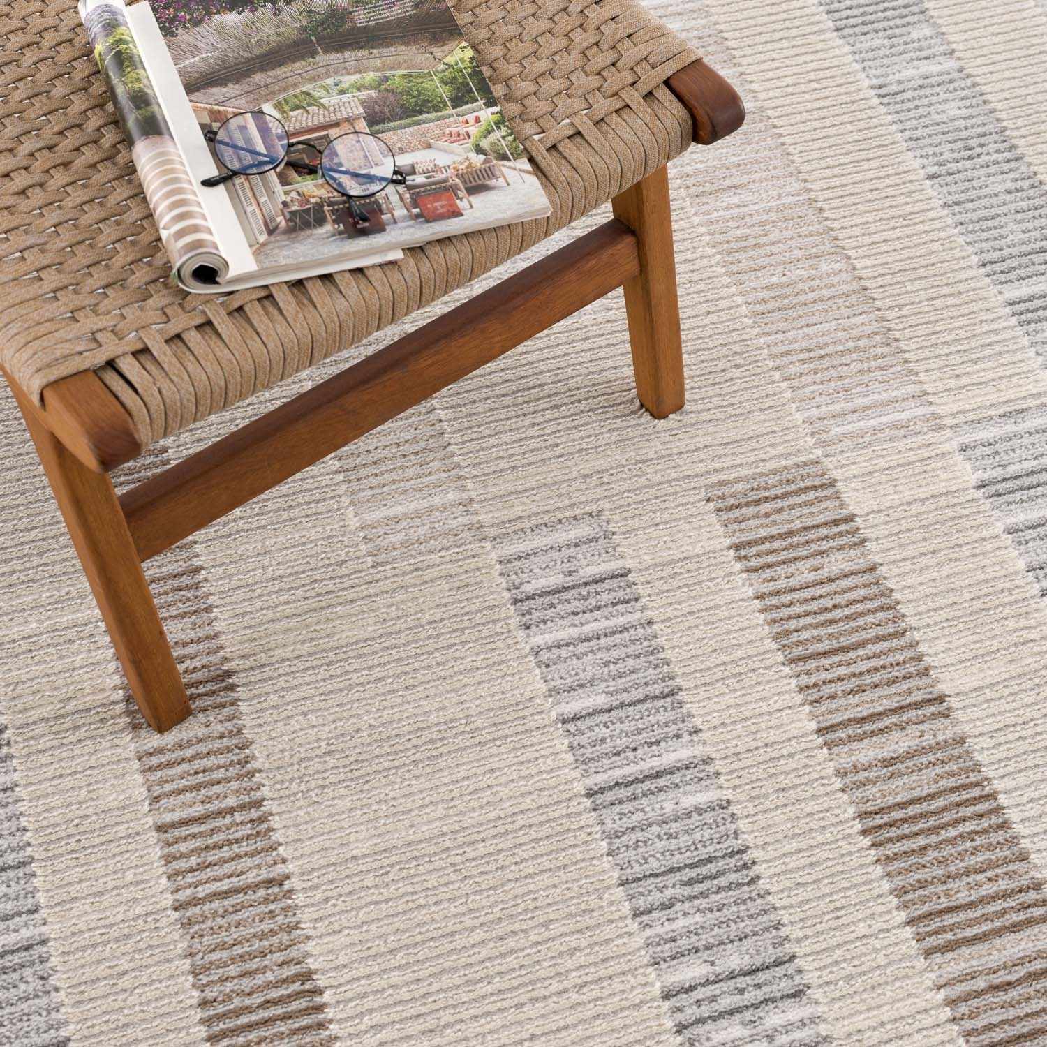 Chouko Broken-Striped Area Rug - Ornate Home