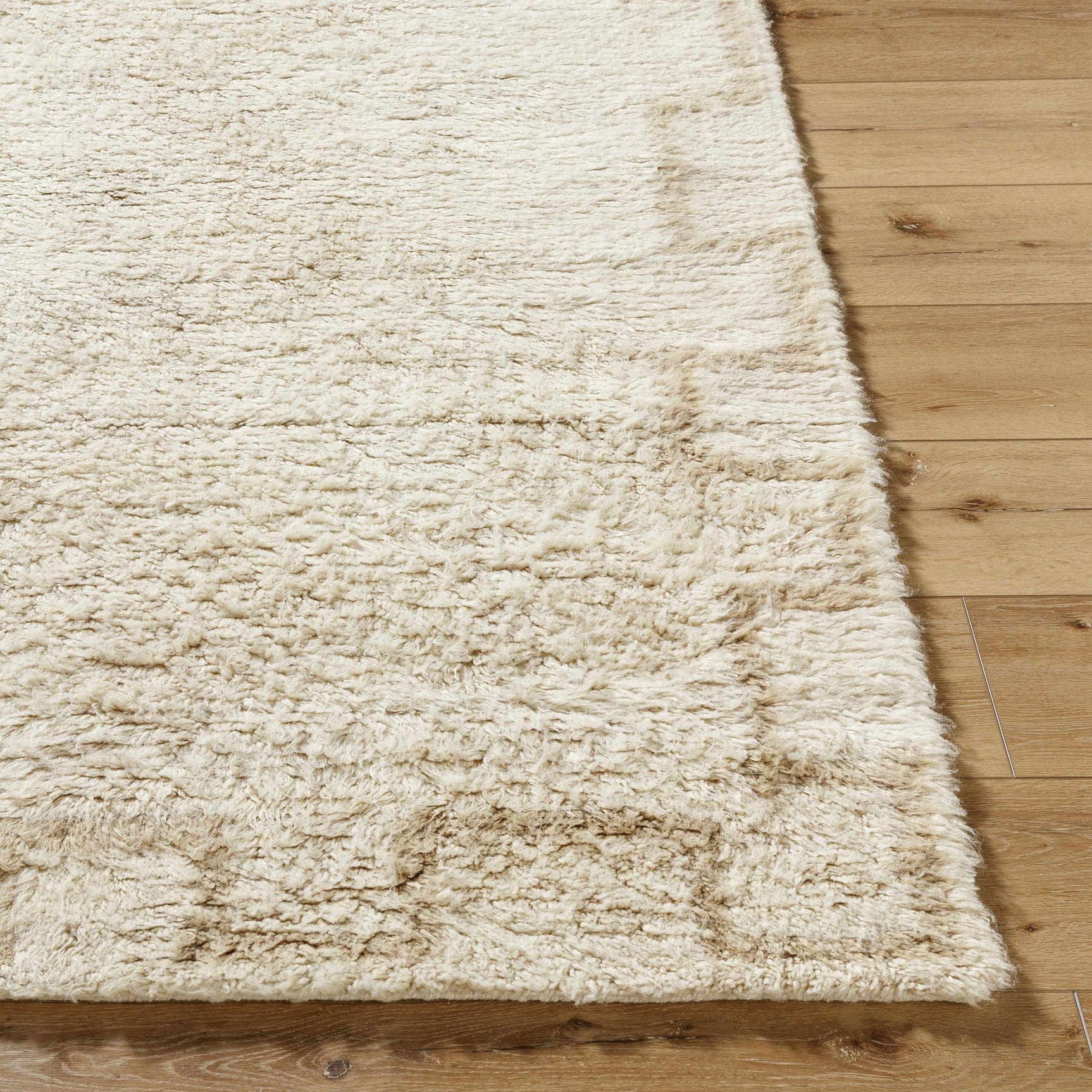 Ciniod Area Rug - Ornate Home